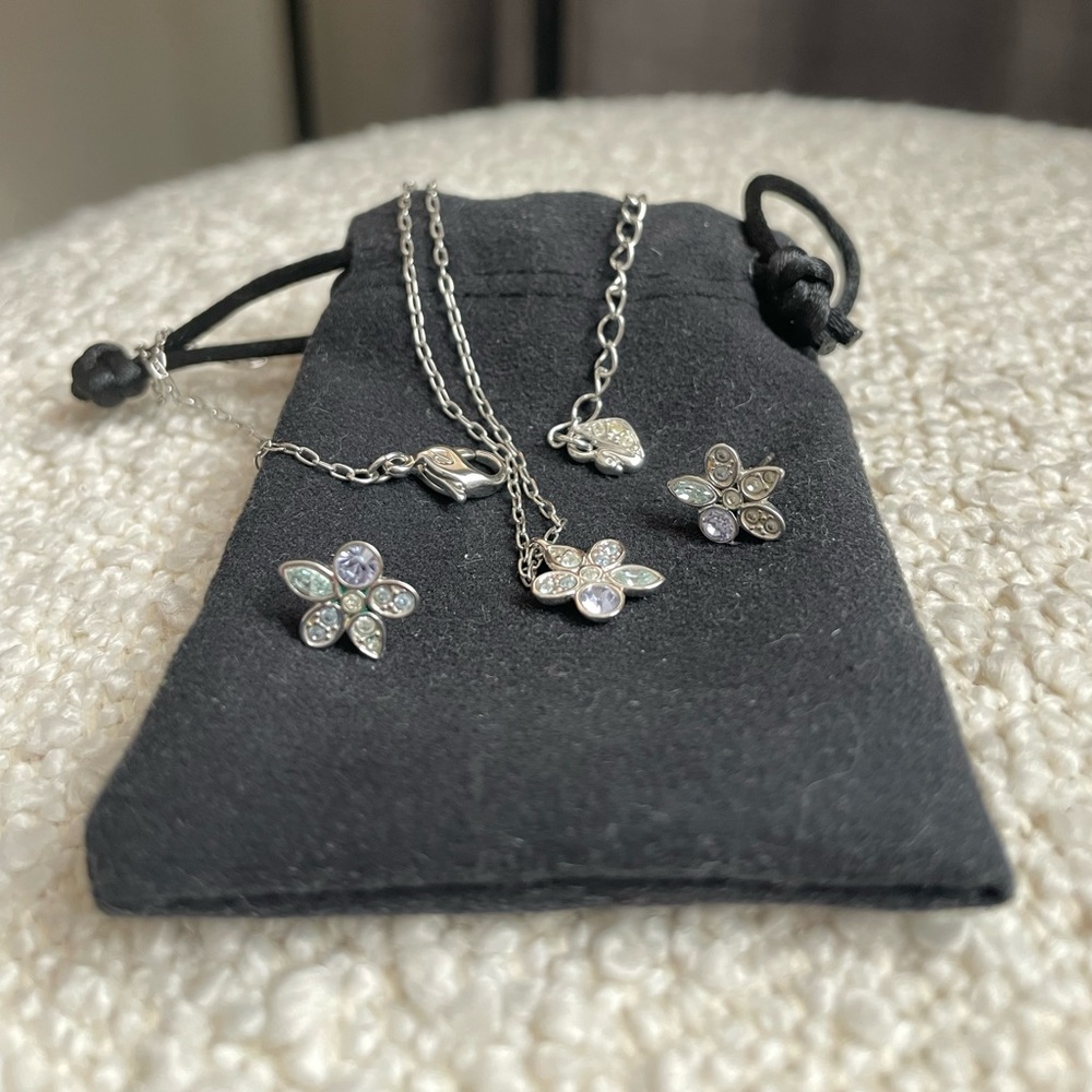 swarovski necklace and earring set